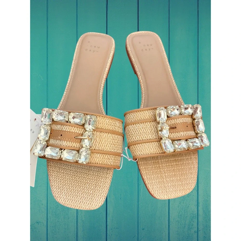 A New Day Tan Woven Rhinestone Buckle Slide Sandals 10 Square Toe - Picture 2 of 5